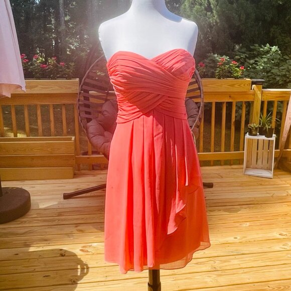 EUC- David's Bridal Strapless Dress Size 4 - Picture 1 of 10